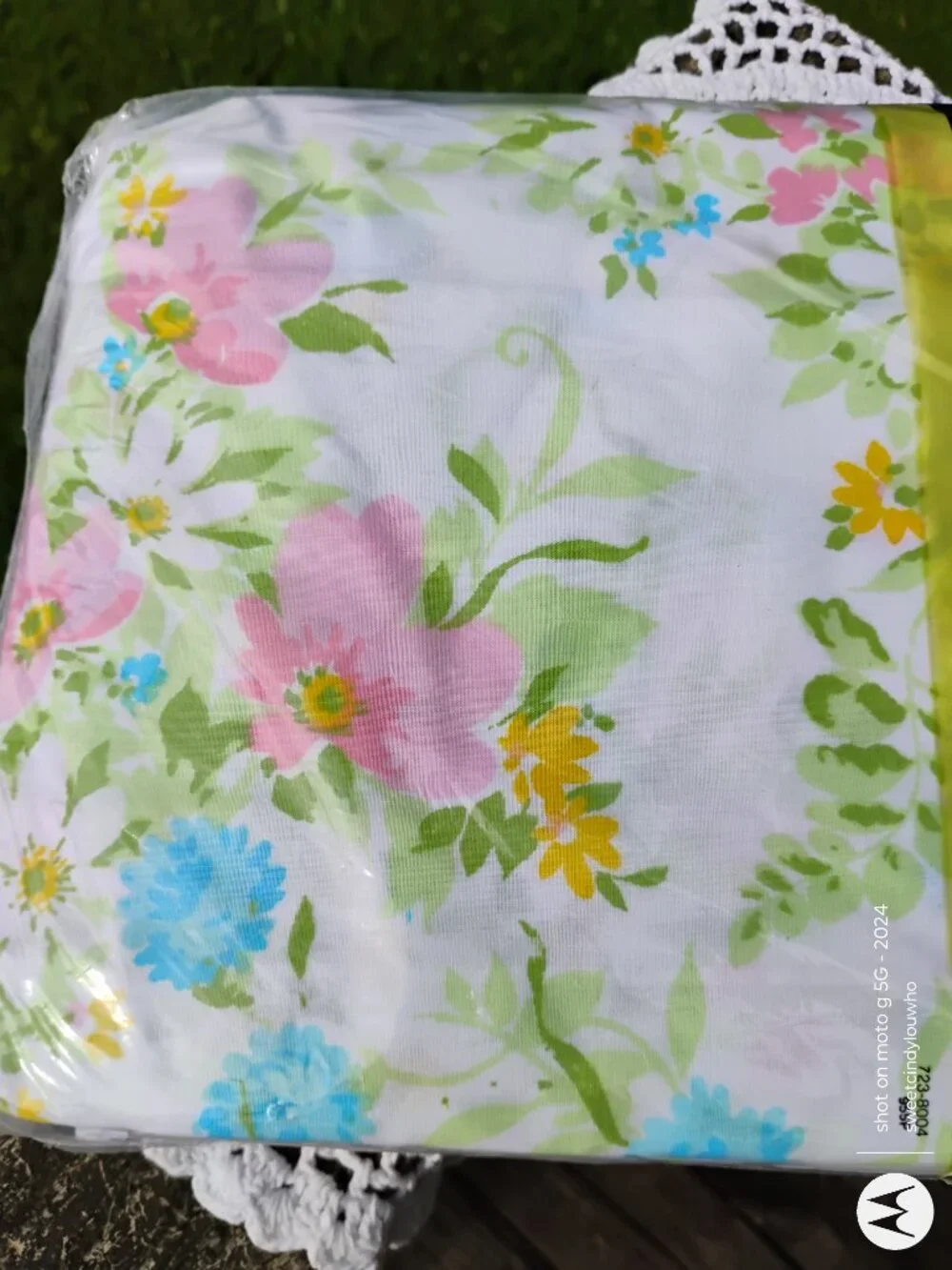 Twin FITTED sheet new old stock JCPenney vintage 1970s Juliet floral print